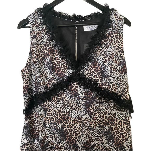 ⭐️Host Pick⭐️ 🆕 Elvi: Sleeveless Leopard Print & Lace Trim Midi Dress - Picture 2 of 13